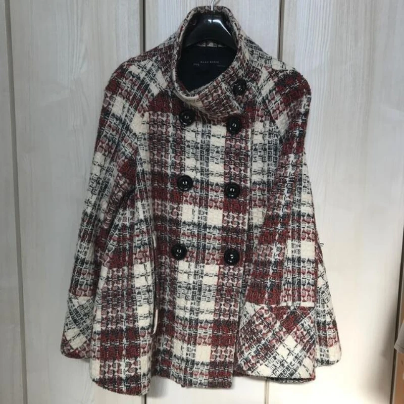 Warm Checkered Turtleneck Shou - Christmas Throw Blanket review and price